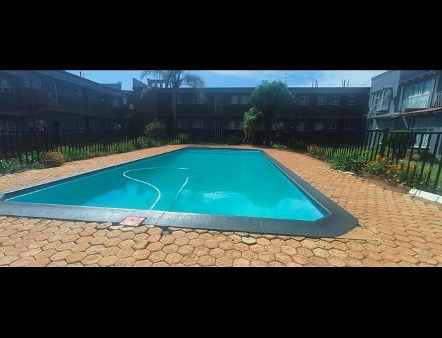 1 BEDROOM TOWNHOUSE FOR SALE IN HORIZON VIEW